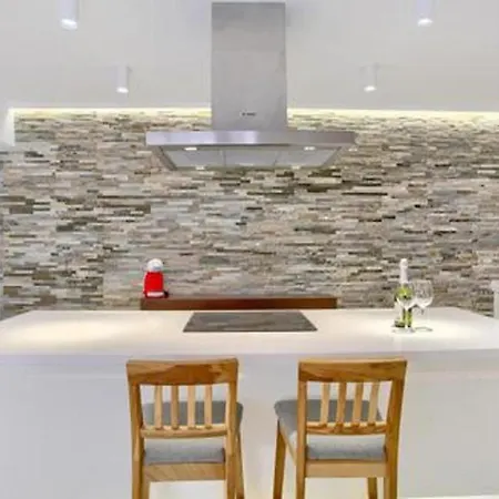 Nice Apartment In Costa Adeje With Outdoor Swimming Pool, Wifi And 1 Bedrooms Apartmán *